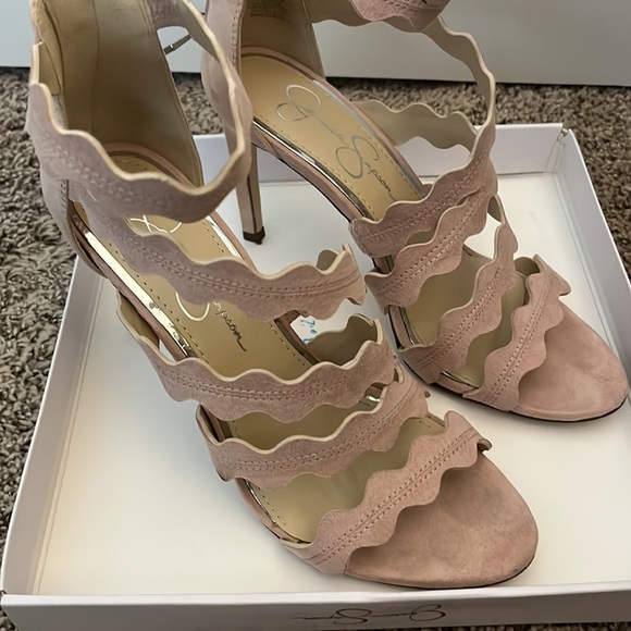 Jessica Simpson heels, blush pink, thin heel, 3 inch heel, worn once, size 7.5 - Picture 2 of 11